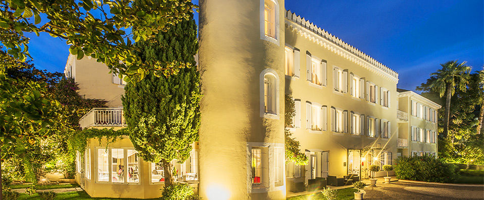 Château de la Tour ★★★★ - Castle stay in Cannes in a beautiful 19th-century building. - Cannes, France