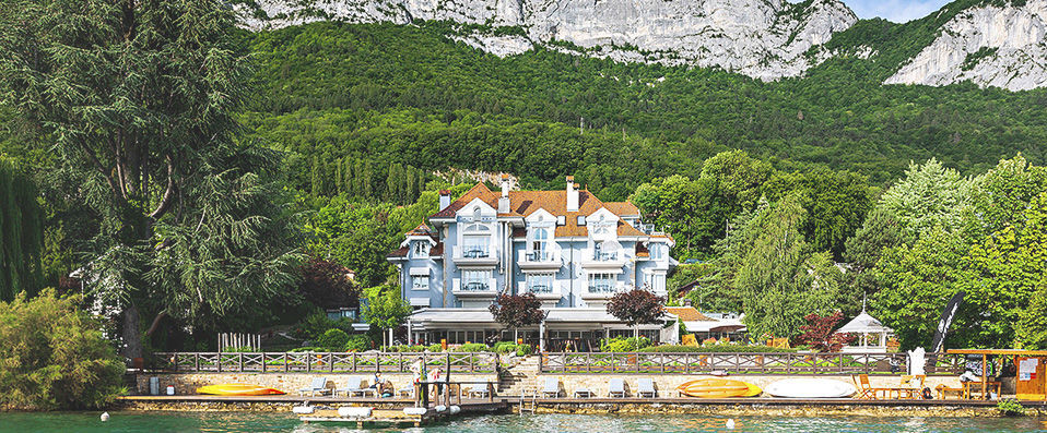 Yoann Conte - Bord du Lac ★★★★★ - Deux étoiles au Michelin sur les rives du Lac d’Annecy. <br>La Semaine des Chefs Étoilés : Yoann Conte vous invite ! - Annecy, France