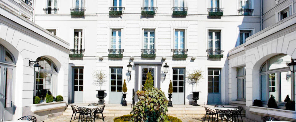 Aigle Noir Hôtel ★★★★ - Séjour royal dans une demeure voisine du château. - Fontainebleau, France