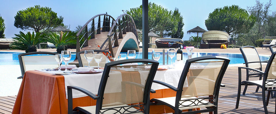 Solplay Hotel de Apartamentos ★★★★ - Stylish apartments for up to 5 people just outside of Lisbon. - Lisbon Region, Portugal