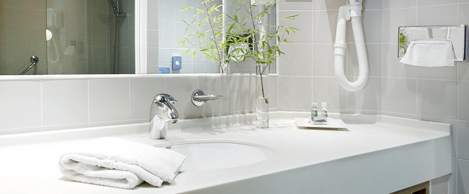 Solplay Hotel de Apartamentos ★★★★ - Stylish apartments for up to 5 people just outside of Lisbon. - Lisbon Region, Portugal