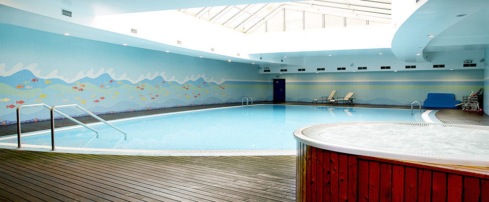 Solplay Hotel de Apartamentos ★★★★ - Stylish apartments for up to 5 people just outside of Lisbon. - Lisbon Region, Portugal