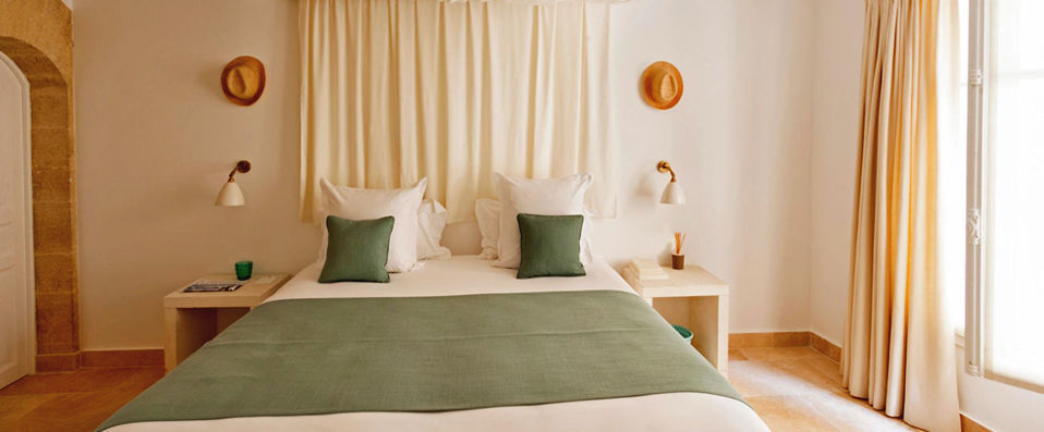 Le Vieux Castillon ★★★★ - A wonderful getaway in a medieval village in France. - Gard, France