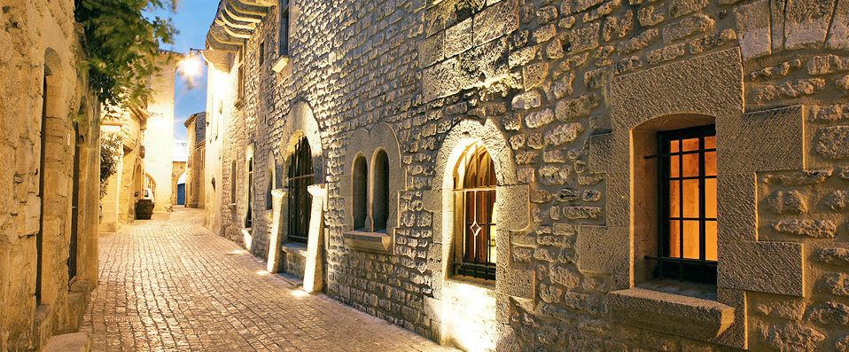 Le Vieux Castillon ★★★★ - A wonderful getaway in a medieval village in France. - Gard, France
