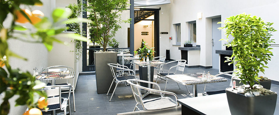 Opera Garden Hotel & Apartments ★★★★ - Luxury living in contemporary style in the heart of beguiling Budapest. - Budapest, Hungary