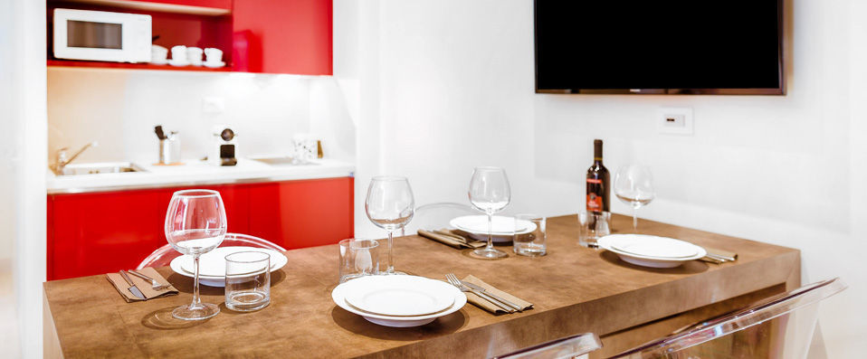 Forte 16 - Florentine chic in your own city apartment. - Florence, Italy