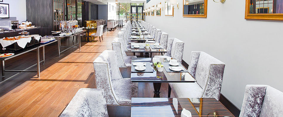 Dorsett Shepherds Bush ★★★★ - Contemporary twist on Art Deco glamour in central London. - London, United Kingdom