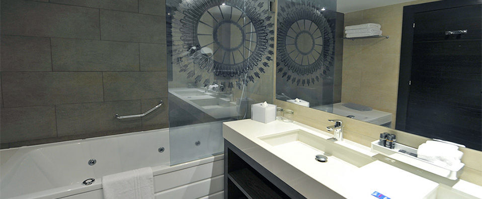 Hotel Indigo Barcelona ★★★★ - Step into the exotic world of Indigo. - Barcelona, Spain