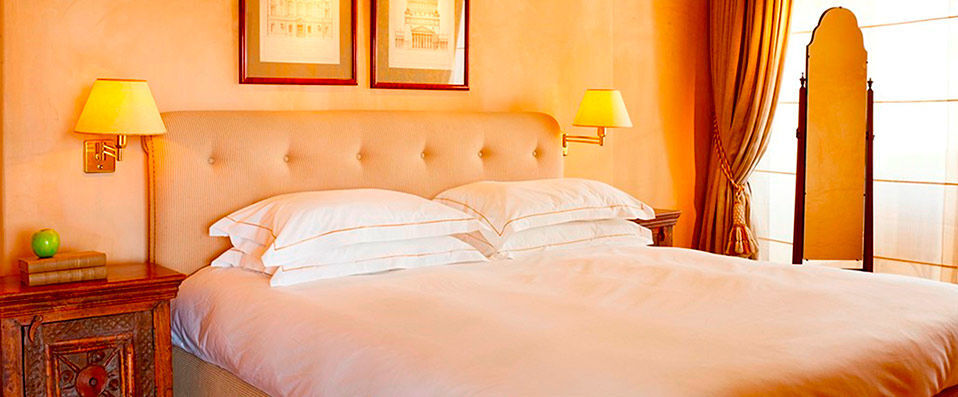 The Margi ★★★★★ - A balance between culture and relaxation on the paradisiacal Greek peninsula. - Vouliagmeni, Greece