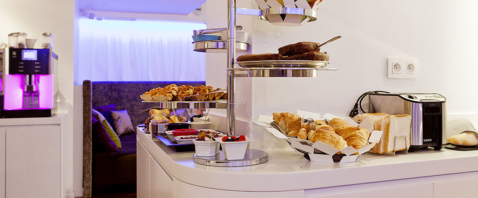Seven Hotel ★★★★ - A cabaret-themed boutique hotel in the heart of Paris's vibrant Latin Quarter. - Paris, France