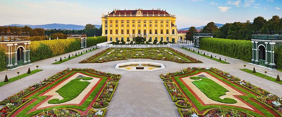 Schloß Schönbrunn Suite - A unique and lavish suite fit for a royal occasion. - Vienna, Austria