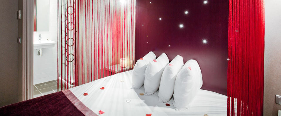 Five Boutique Hotel Paris Quartier Latin - A romantic boutique hotel in Paris's lively Latin Quarter - Paris, France