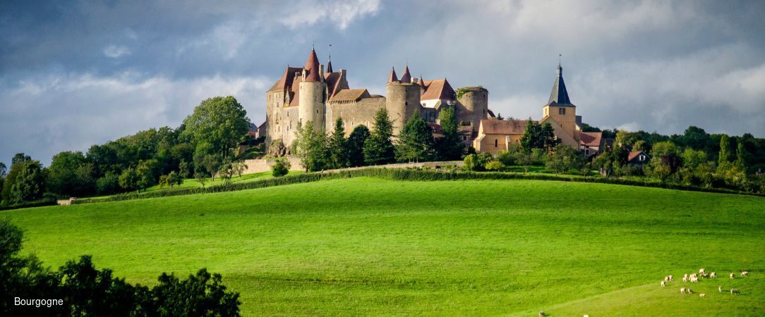 Le Richebourg Hotel Restaurant & Spa ★★★★ - Expérience sensorielle complète entre relaxation au spa et raffinement bourguignon, pour une échappée hors du temps. - Bourgogne, France