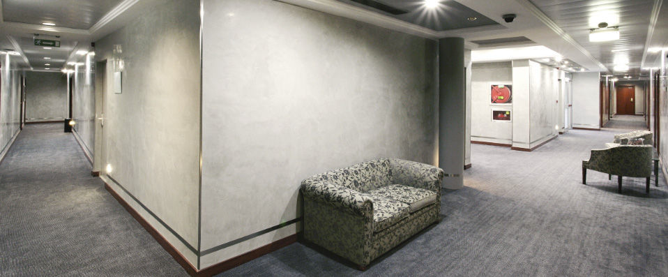 Silken Reino de Aragón ★★★★ - A vibrant stay in the authentically Spanish city of Zaragoza. - Zaragoza, Spain