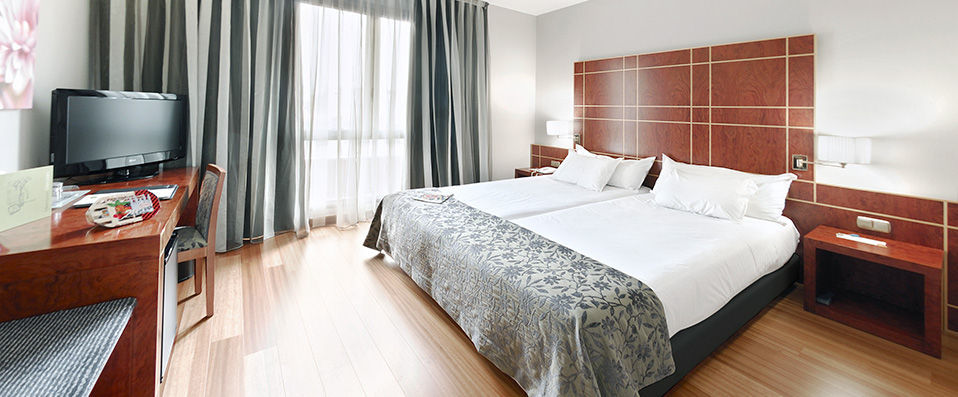 Silken Reino de Aragón ★★★★ - A vibrant stay in the authentically Spanish city of Zaragoza. - Zaragoza, Spain