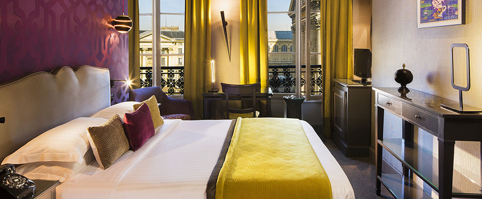 Les Dames du Panthéon ★★★★ - Fall in love with the feminine charms of Saint Germain’s top boutique hotel. - Paris, France