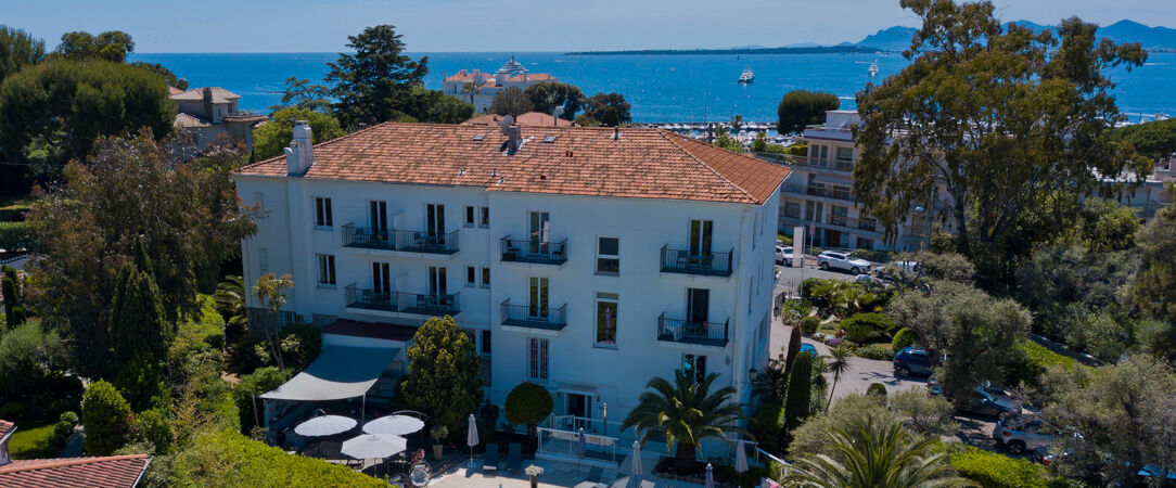 Hôtel La Villa Cap d'Antibes ★★★★ - Une splendide adresse quatre étoiles qui fait rayonner la French Riviera. - Juan-Lès-Pins, France