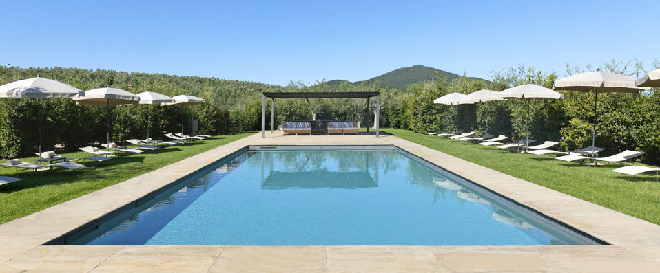 Locanda Rossa ★★★★ - Une bulle de fraîcheur au milieu des oliviers avec cette auberge toscane. - Toscane, Italie