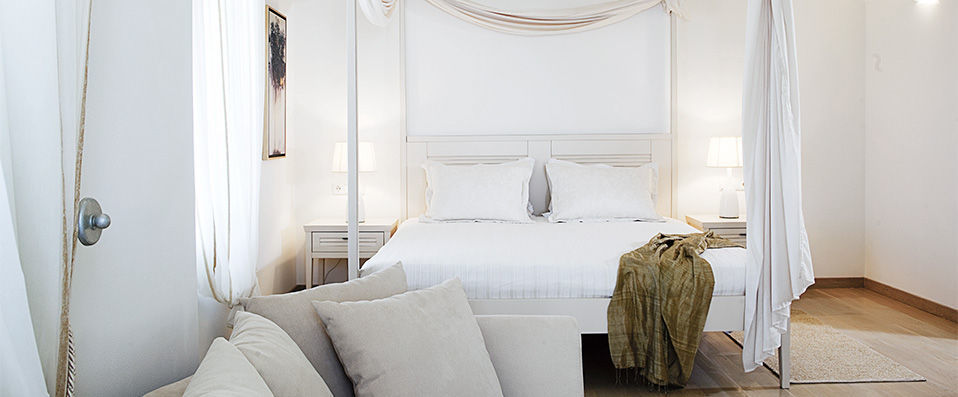 Naxian Collection Luxury Villas & Suites - Romantic suites and villas on the shores of the Aegean Sea. - Naxos Island, Greece