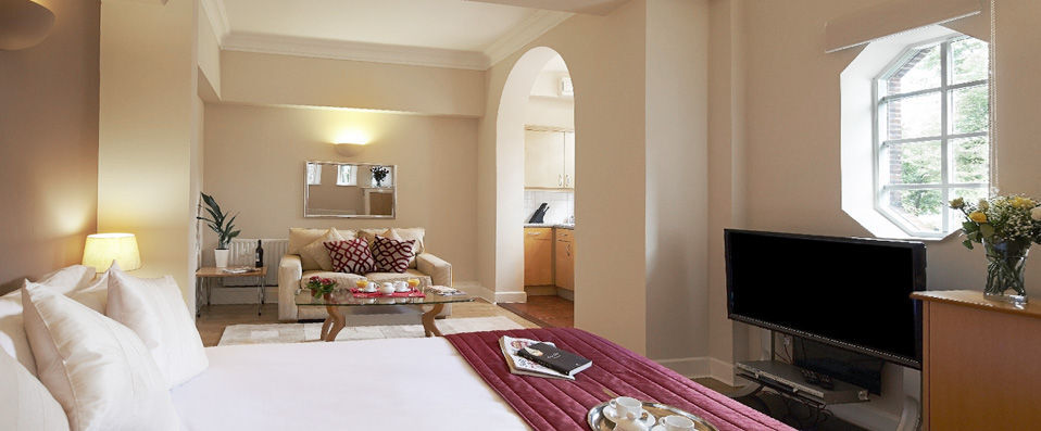 Citadines St Marks ★★★★ - Stylish, cosy apartments surrounded by culture and history. - London, England