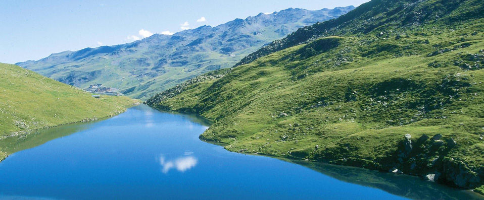 Les Chalets de Rosael - Enjoy some mountain’tainment in the Alps. - French Alps