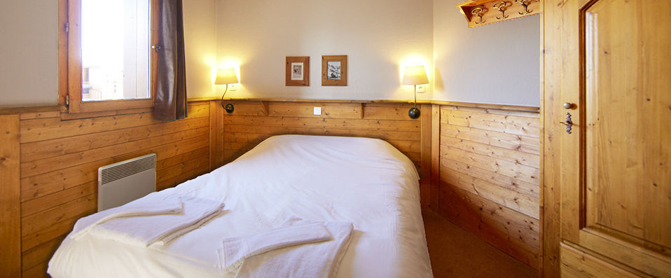 Les Chalets de Rosael - Enjoy some mountain’tainment in the Alps. - French Alps