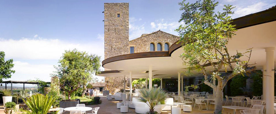 Hotel Castell d'Emporda ★★★★ - Experience life in a Spanish castle. - Costa Brava, Spain