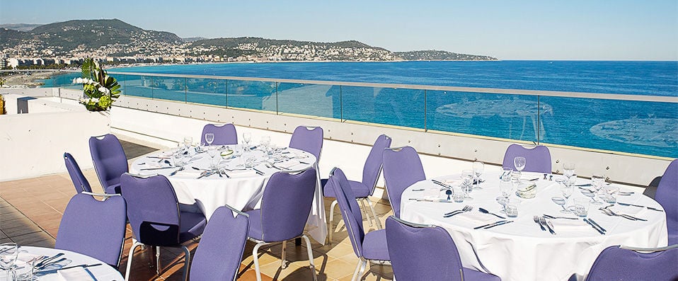 Radisson Blu Hotel Nice ★★★★ - A first-class hotel perfect for your holiday on the French Riviera - Nice, France