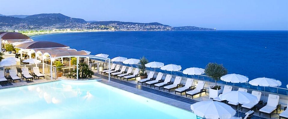 Radisson Blu Hotel Nice ★★★★ - A first-class hotel perfect for your holiday on the French Riviera - Nice, France