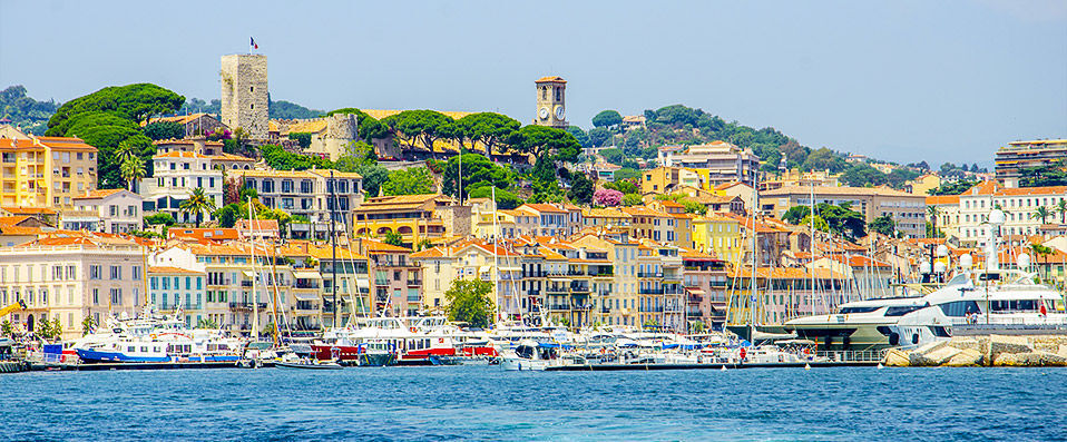 Villa Garbo ★★★★ - A quiet beauty on the French Riviera. - Cannes, France