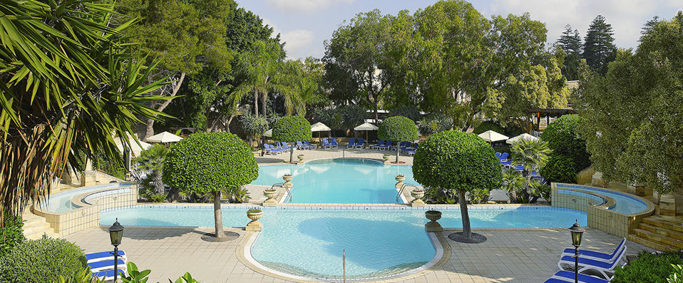 Corinthia Palace Hotel & Spa ★★★★★ - Evasion romantique au cœur de la Méditerranée - San Anton, Malte