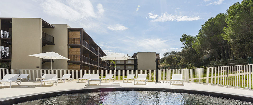 Résidence Club ★★★★ MMV Pont du Gard - Stylish apartments in rural France. - Provence, France