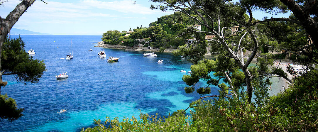 Hotel Royal-Riviera ★★★★★ - Contemporary chic in this Grande Dame of the Riviera. - Saint-Jean-Cap-Ferrat, France