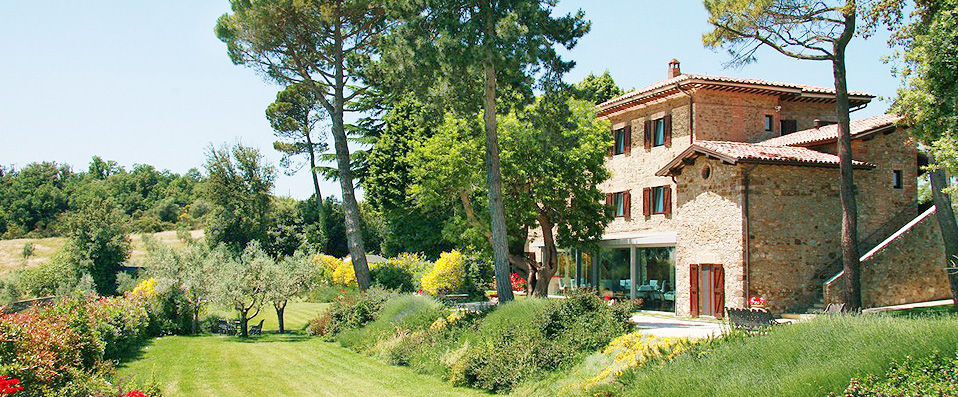 Griffin's Resort - A hotel, farm and vineyard set in the glorious Italian hills. - Umbria, Italy