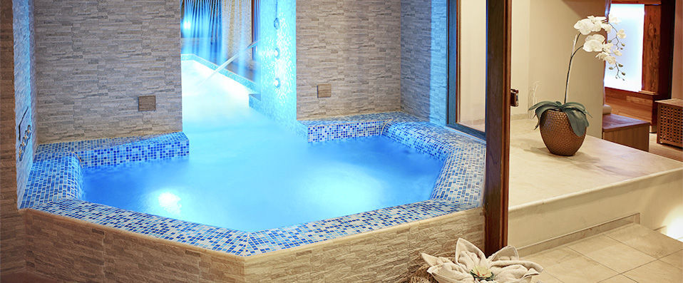 Kings Court Prague ★★★★★ - A sumptuous hotel set inside a jaw-dropping historical façade. - Prague, Czech Republic