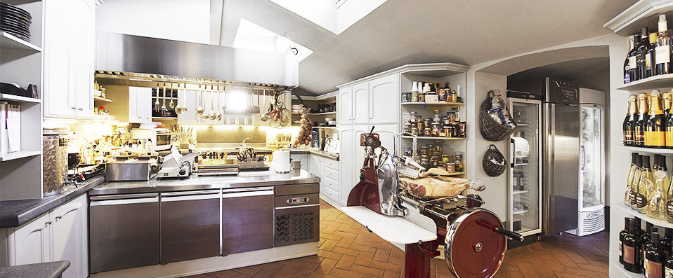 Asilo Masi - An aristocratic experience of ultimate hospitality in glorious Tuscany. - Tuscany, Italy