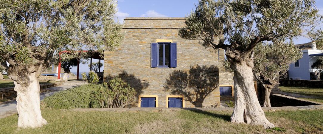 Aegea Blue Cycladic Resort ★★★★ - Luxury villas overlooking the ancient landscape of Andros. - Andros Island, Greece