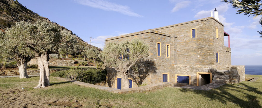 Aegea Blue Cycladic Resort ★★★★ - Luxury villas overlooking the ancient landscape of Andros. - Andros Island, Greece