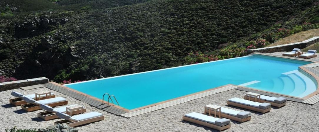 Aegea Blue Cycladic Resort ★★★★ - Luxury villas overlooking the ancient landscape of Andros. - Andros Island, Greece