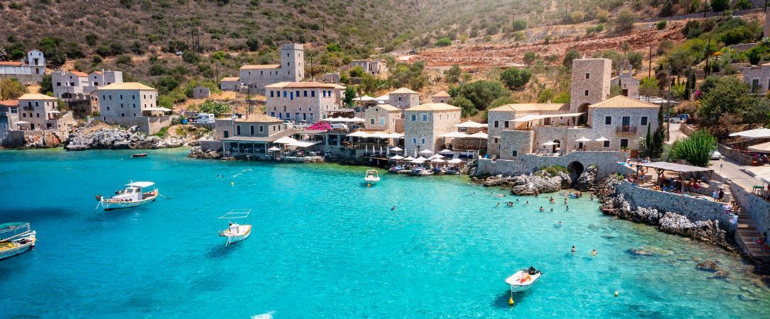 Camvillia Resort ★★★★★ - Vue sur le bleu de la mer Ionienne depuis un resort 5 étoiles. - Peloponnèse, Grèce