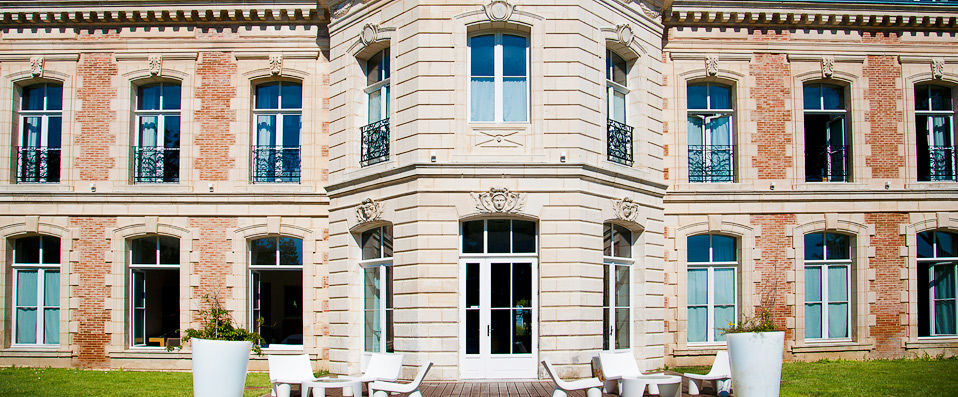 Hôtel & Spa du Château ★★★★ - All-encompassing relaxatione near France's L'île de Ré. - La Rochelle, France