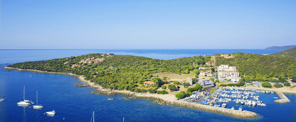 Hôtel Le Golfe ★★★★ Piscine & Spa Casanera - Partir à la recherche de la crique perdue - Corse, France