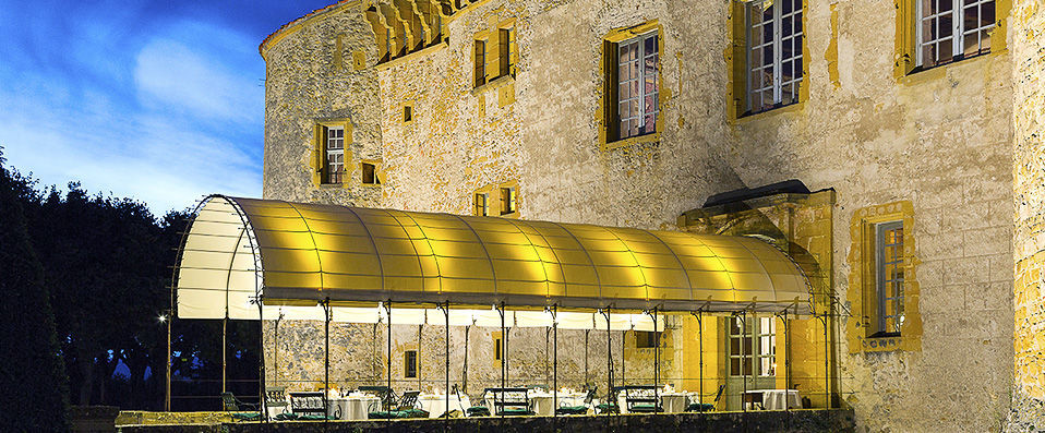 Château de Bagnols ★★★★★ - Perfectly and regally restored chateau comfort. - Beaujolais, France
