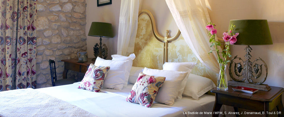 LA BASTIDE DE MARIE - Par Anne Allio, correspondante de VeryChic - Ménerbes, France