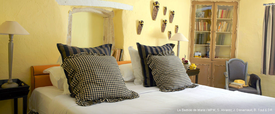 LA BASTIDE DE MARIE - Par Anne Allio, correspondante de VeryChic - Ménerbes, France