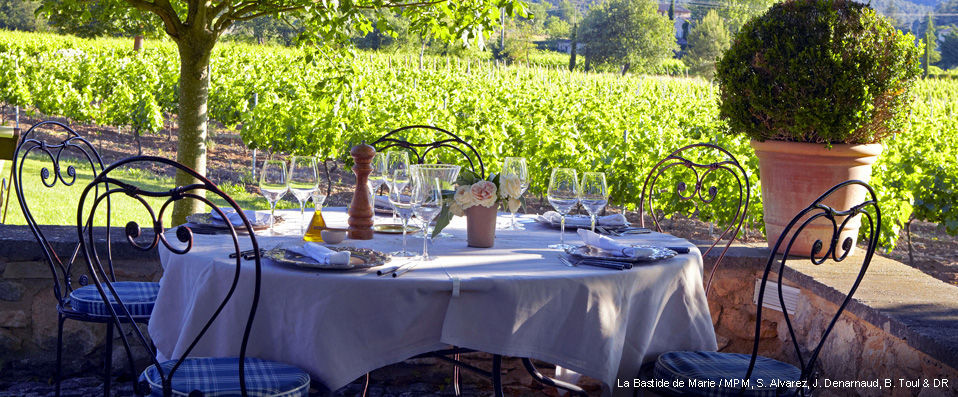 LA BASTIDE DE MARIE - Par Anne Allio, correspondante de VeryChic - Ménerbes, France