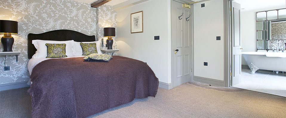 The Wheatsheaf Inn ★★★★ - Traditional English countryside meets luxury charm in the Cotswolds. - The Cotswolds, England