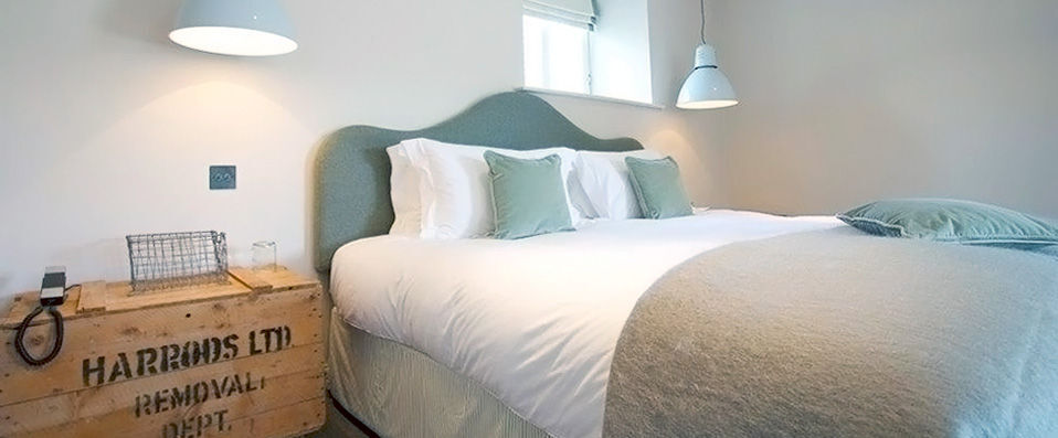 The Wheatsheaf Inn ★★★★ - Traditional English countryside meets luxury charm in the Cotswolds. - The Cotswolds, England