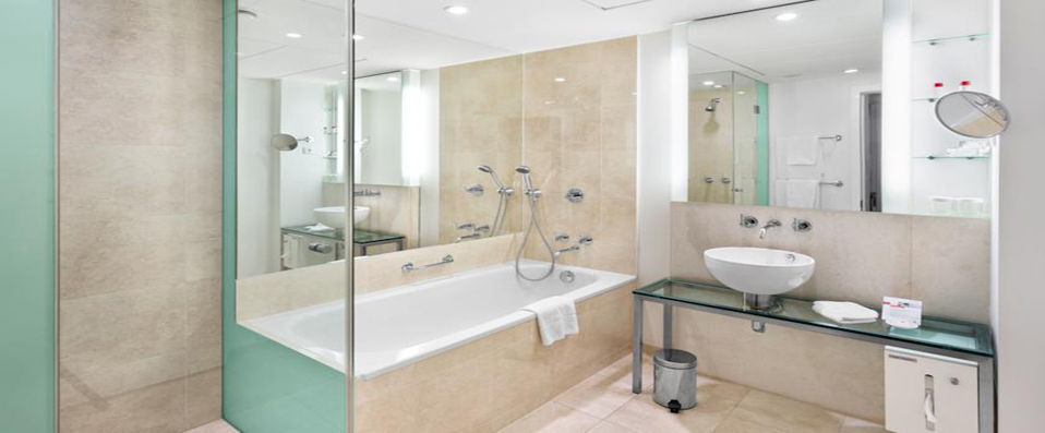 Andel´s by Vienna House ★★★★ Prague - A contemporary gateway to the historic delights of Prague. - Prague, Czech Republic