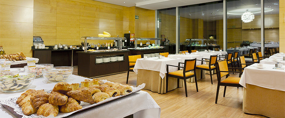 Senator Parque Central Hotel - A vivid stay in the vibrant Valencia! - Valencia, Spain